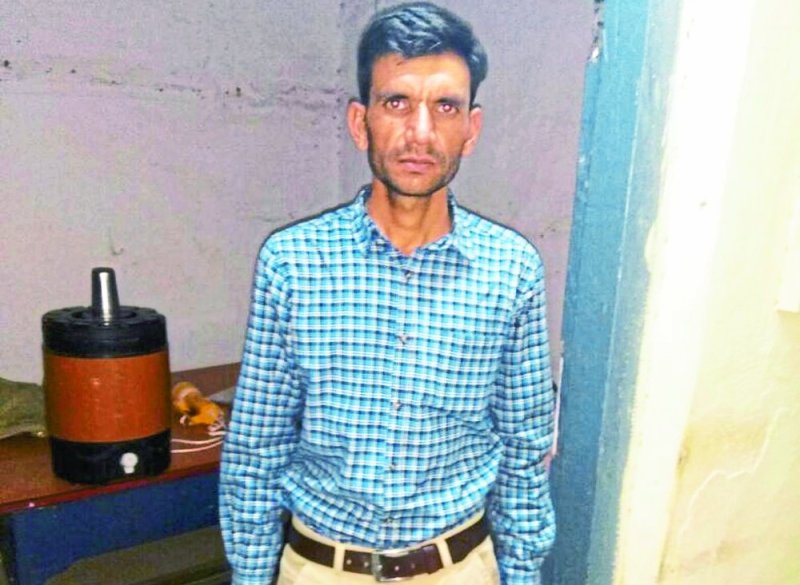 fake IB officer Arrested in satna RPF