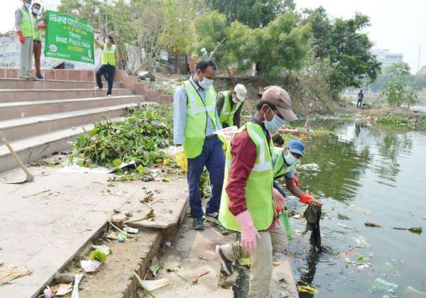  Green City and Clean City