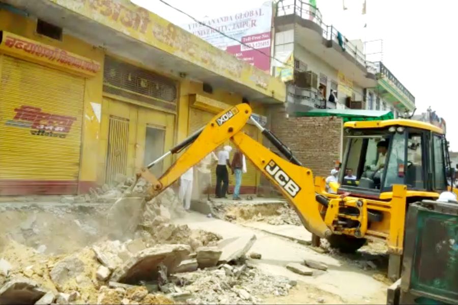 remove encroachment in Mehandipur Balaji