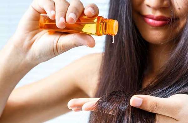 घर पर ही करें अपने बालों की देखभाल