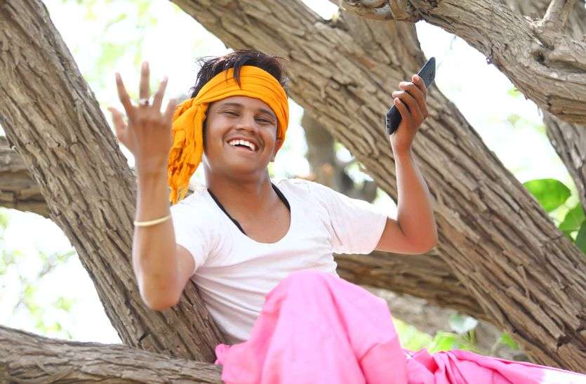 Ramkudi-Jhamkudi : Trending Comedy Video of Twinkle Vaishnav