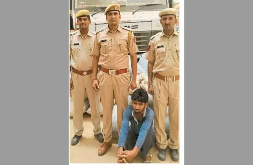 11 quintal doda post caught in Bikaner, one arrested, one escaped