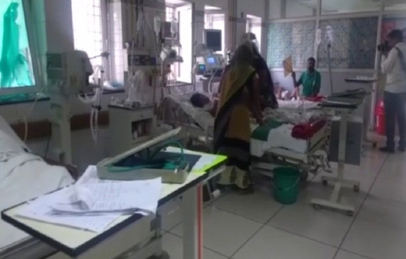 GSVM medical college, helat hospital, helat hospital tragedy, LLR hospital, LLR hospital tragedy, lala lajpat rai hospital, LLR ICU tragedy, kanpur News, kanpur crime, crime news, health News, DM surendra singh, dr. Navneet kumar, dr. R.C. gupta, UP news, hindi news, news in hindi