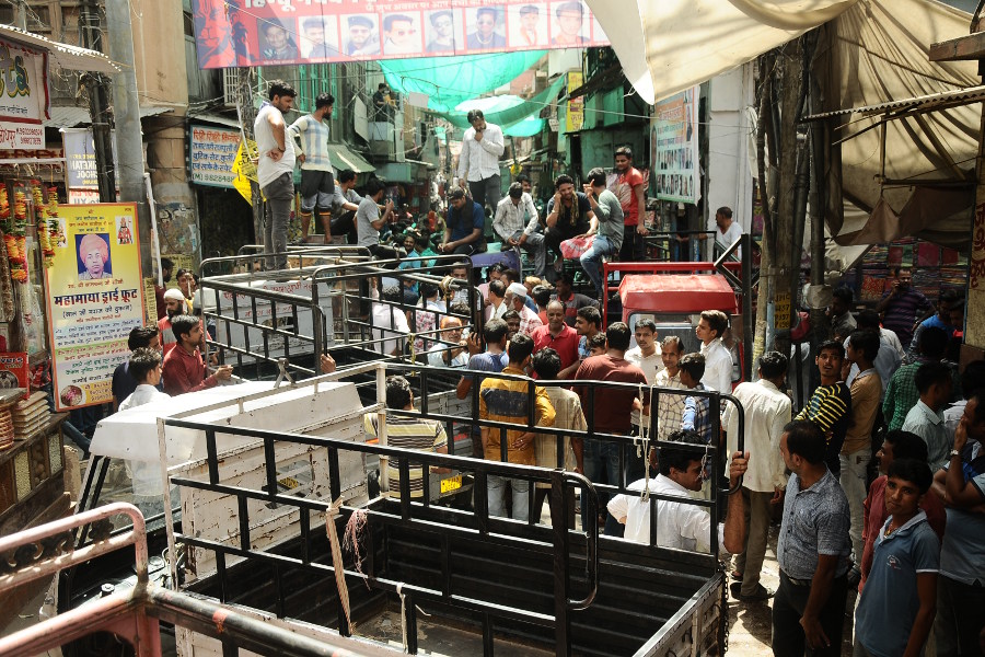 loading taxis in jodhpur