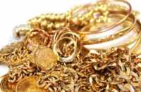 Cutting ornaments from the woman's neck in bhilwara