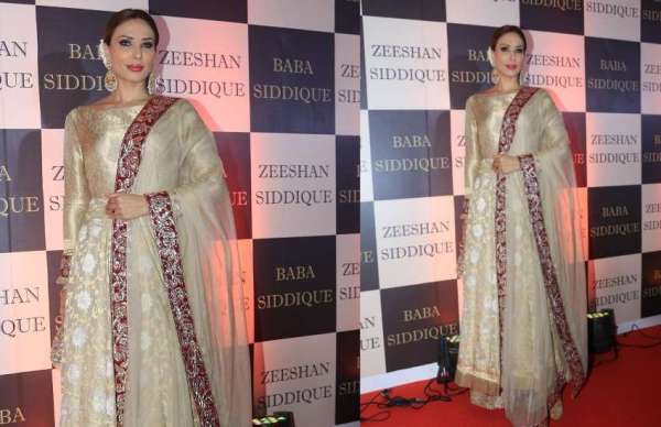 bollywood celebrities at baba siddique ramdan iftaar party photos