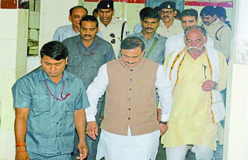 Home Minister arrived at District Hospital