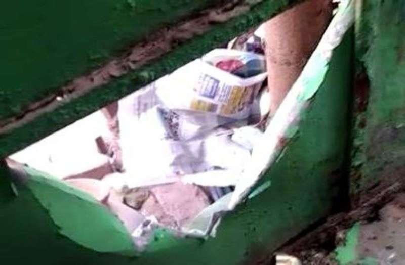 22 thousand rupees stole