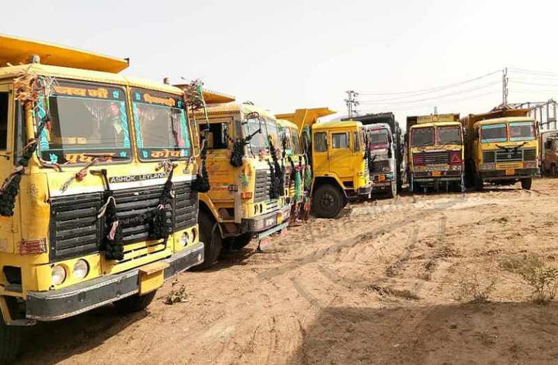 Illegal gravel mining in bhilwara