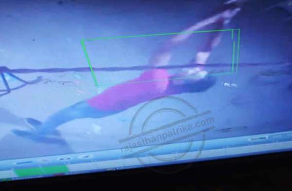 bhilwara, bhilwara news, ATMs filled with 10 lakh rupees were taken in bhilwara, Latest news in bhilwara, Bhilwara News in hindi, Hindi News in bhilwara, Latest hindi news in bhilwara