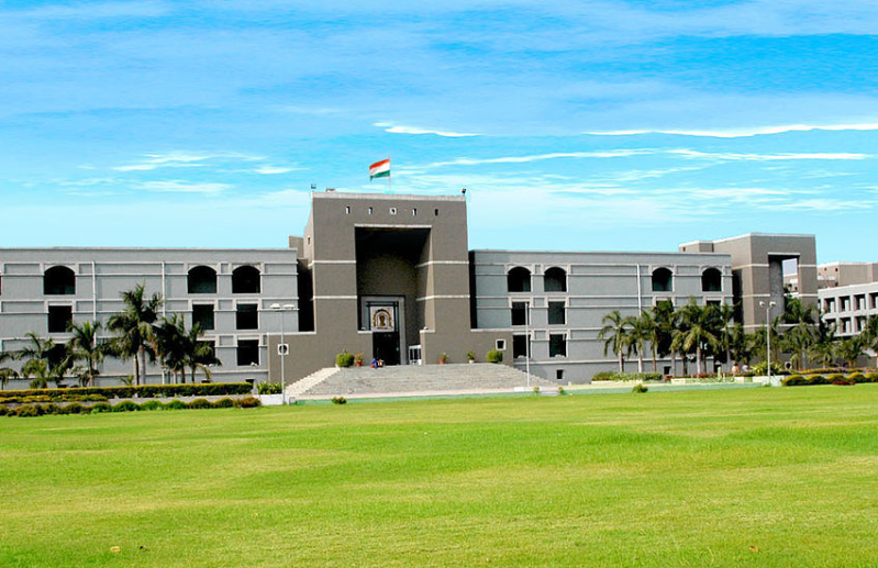 gujarat high court assistant