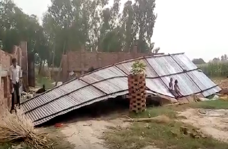 weather news two died in rain and thunderstorm