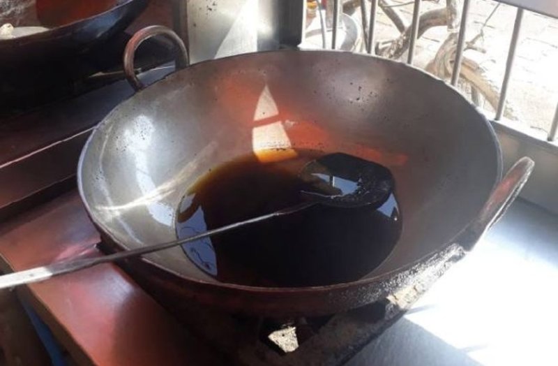 सेहत के लिए खतरनाक है कड़ाही में बचे तेल का इस्तेमाल करना