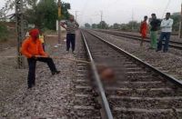 Youth cuts from train near kalimori fatak in alwar