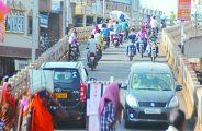 ashoknagar news, ashoknagar patrika, patrika news, patrika bhopal, bhopal mp, fob , brige, parking, taffice police, 