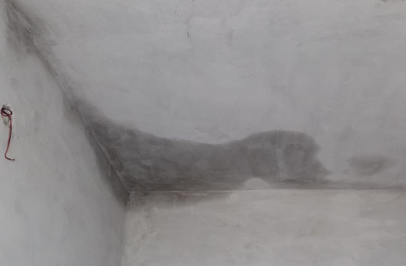 हैंडओवर से पहले ही भवन में सीपेज, 50 फीसदी कमीशन की डंडी मार गए अफसर