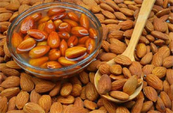 Soaked almonds