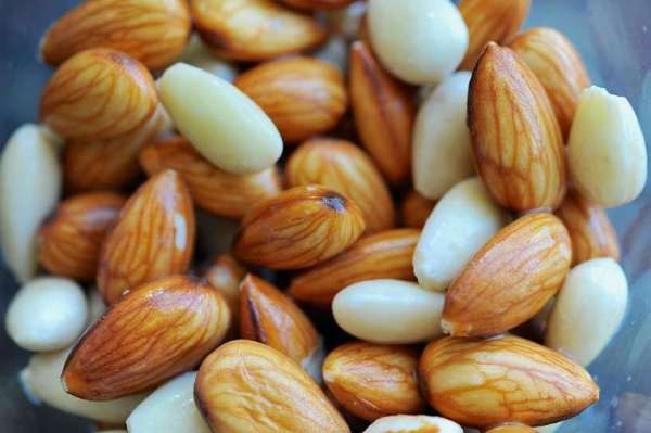 Soaked almonds