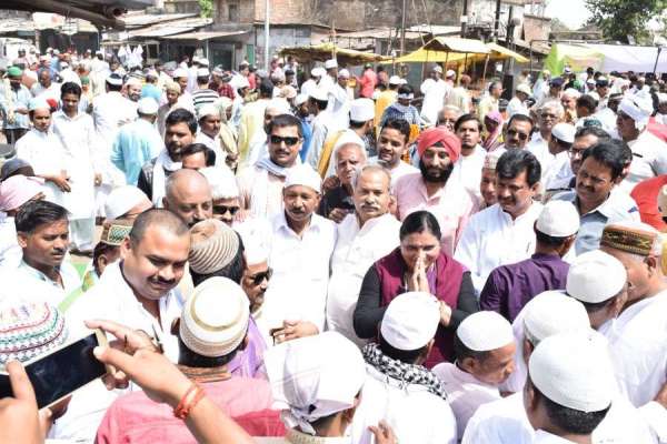 Eid mubarak 2018: Eid Mubarak latest Photos in satna