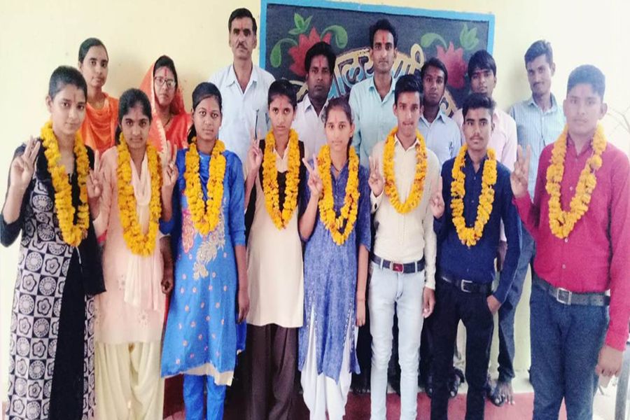 bandikui students