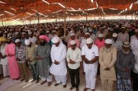 ईद पर मांगी देश में अमन, चैन की दुआ, दिया भाईचारे का संदेश