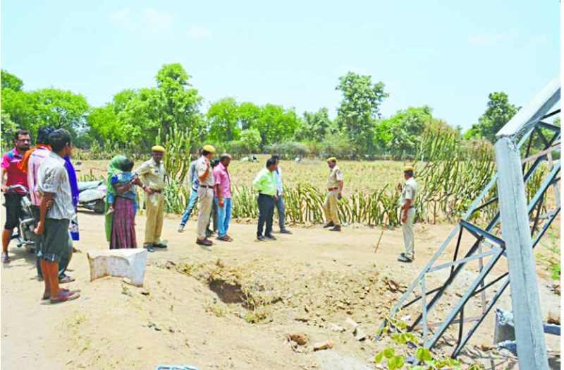 throwing in the fields of power line in bhilwara