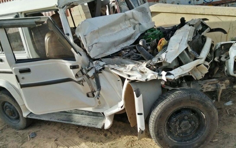 Road Accident, Three Passengers Death