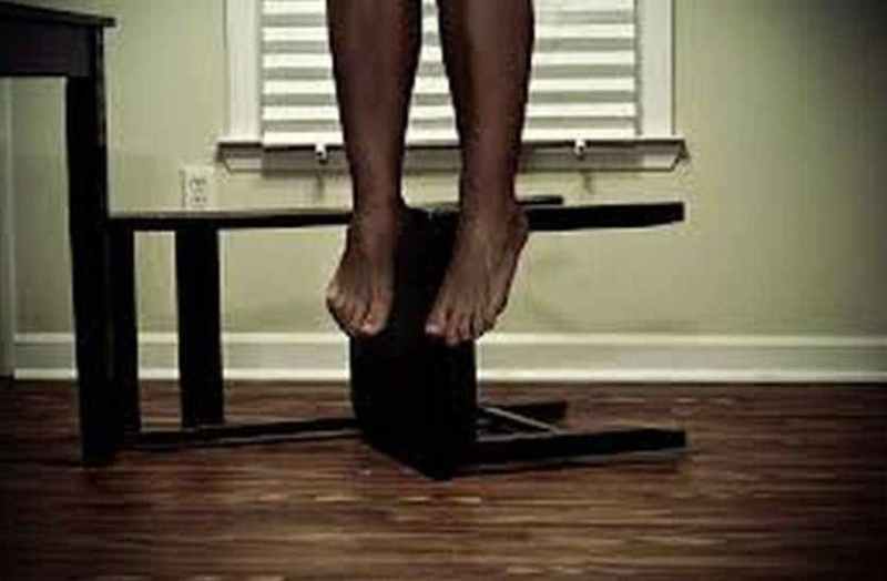 Husband hanged fan in bhilwara