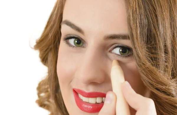 dark circles of eyes
