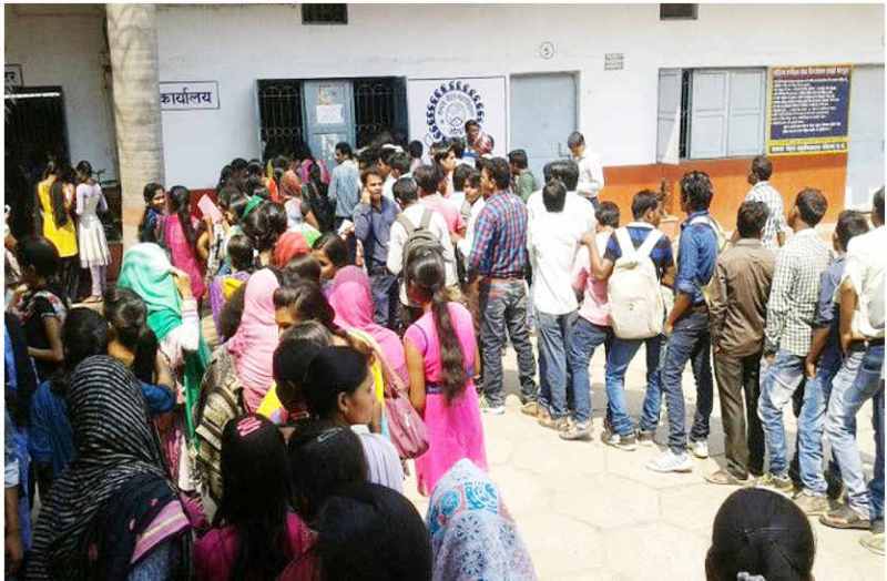 Last day of first year entry in bhilwara