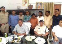 Fake note gang arrested