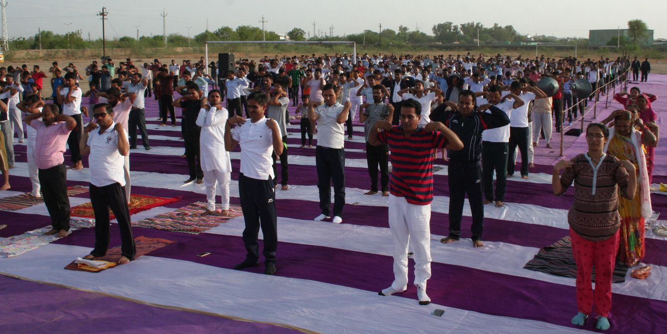 नियमित योग करने से होता रोगों का नाश, हर दिन करें योगाम्भ्यास