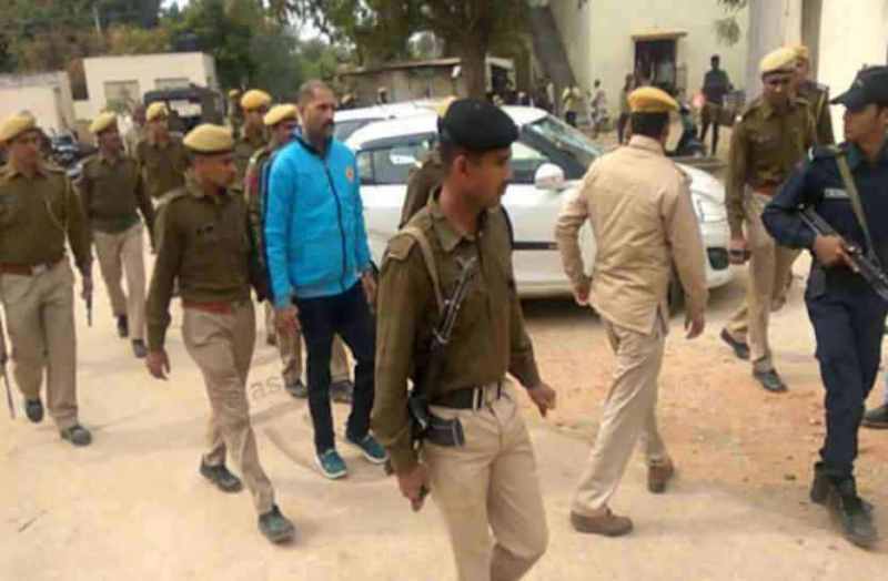 Three-hour interim bail to gangster Shivraj in bhilwara