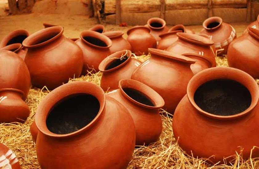 Clay pot