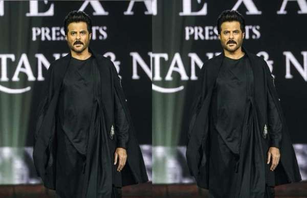 IIFA AWARDS 2018 stares in black dress