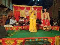 मंदिर वार्षिकोत्सव पर निकली शोभायात्रा, भजन संध्या का  आयोजन