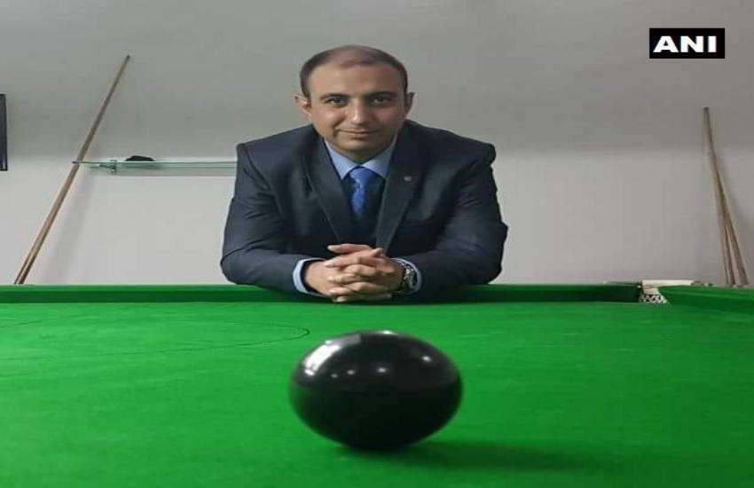 निखिल हांडा