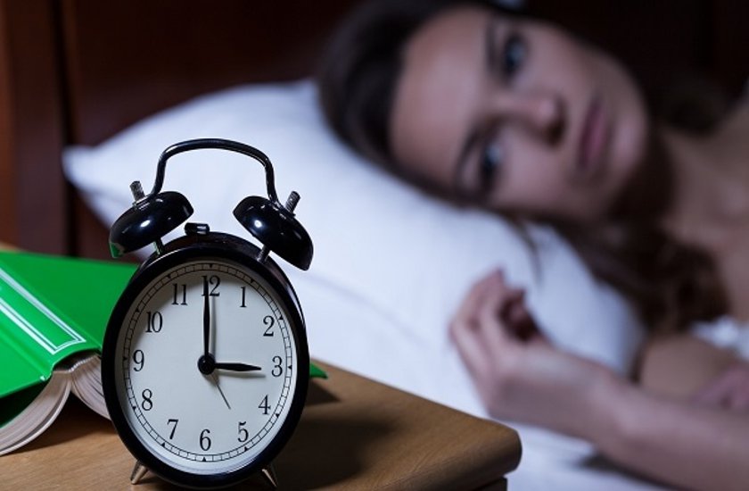 अधूरी नींद से बढ़ती हैं कई बीमारियां