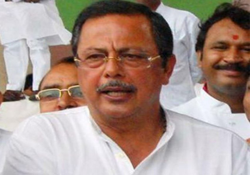 saroj singh congress leader ajaysingh controversial case