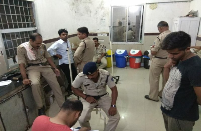 rajgrah, rajgarh news, rajgarh patrika, patrika news, patrika bhopal, bhopal mp, road accident, accident, police, hospital, 