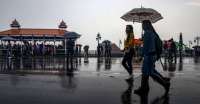 temperature decrease , it's raining in city