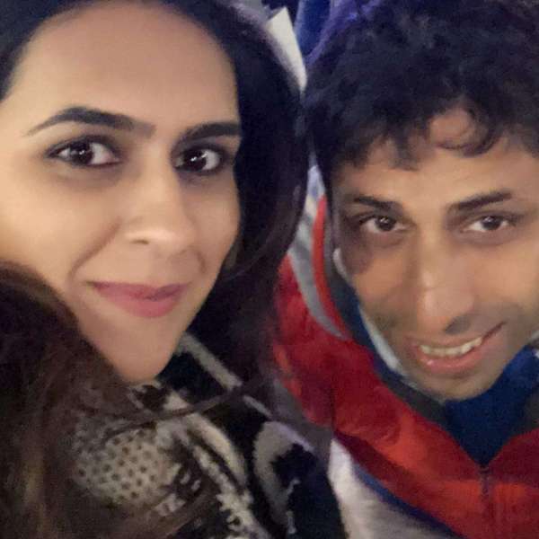 आपको बता दें अभी रुश्मा बीमार हैं और उन्होंने अपने सोशल अकॉउंट से एक तस्वीर साझा की हैं जिसके बाद से ही फैंस उनके लिए दुआ कर रहें हैं ।