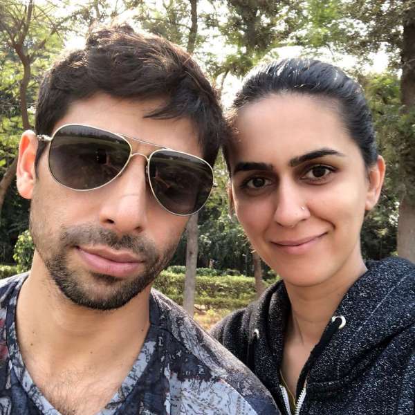 आपको बता दें अभी रुश्मा बीमार हैं और उन्होंने अपने सोशल अकॉउंट से एक तस्वीर साझा की हैं जिसके बाद से ही फैंस उनके लिए दुआ कर रहें हैं ।