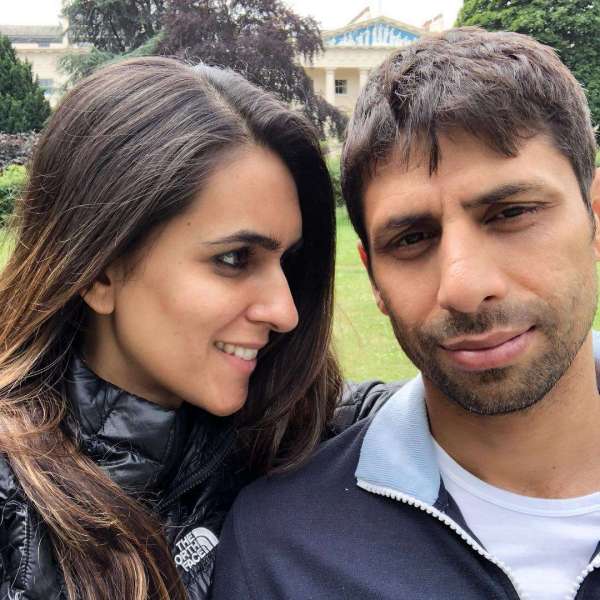 आपको बता दें अभी रुश्मा बीमार हैं और उन्होंने अपने सोशल अकॉउंट से एक तस्वीर साझा की हैं जिसके बाद से ही फैंस उनके लिए दुआ कर रहें हैं ।