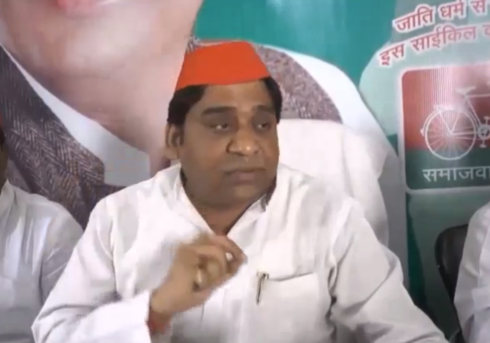 इटावा में जमीन पर कब्जे को लेकर भाजपा-सपा के बीच शुरू हुआ आरोप प्रत्यारोप का दौर