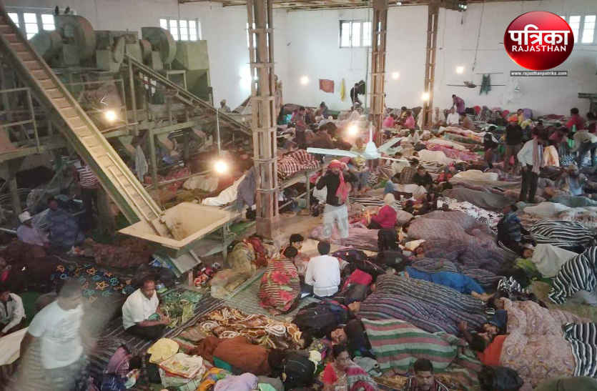 Heavy rains Amarnath travelers stranded