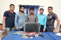 किराना दुकान से चोरी करने वाला एक युवक पकड़ाया, दूसरा पुलिस को चकमा देकर भागा