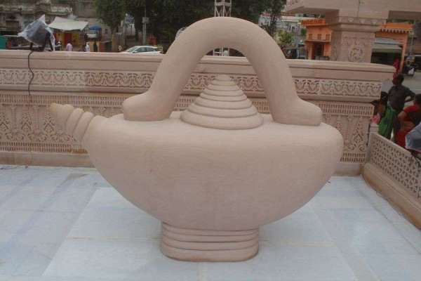 beautiful pics of 71 ft kirti stambh in ajmer