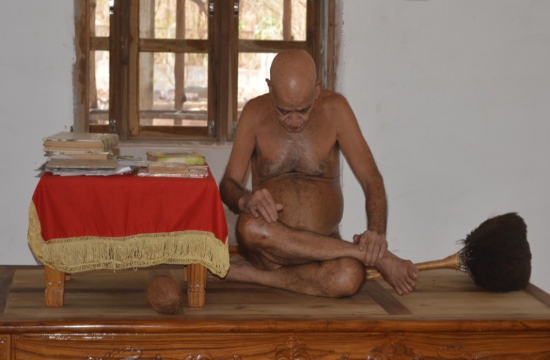 कैसे विद्याधर से आचार्य बने विद्यासागर, पढ़ें उनके जीवन से जुड़ी एक-एक बात