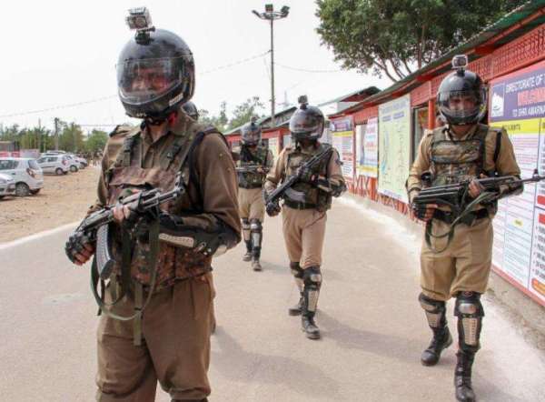 Amarnath yatra suspended on 3rd day continuously due to heavy rain